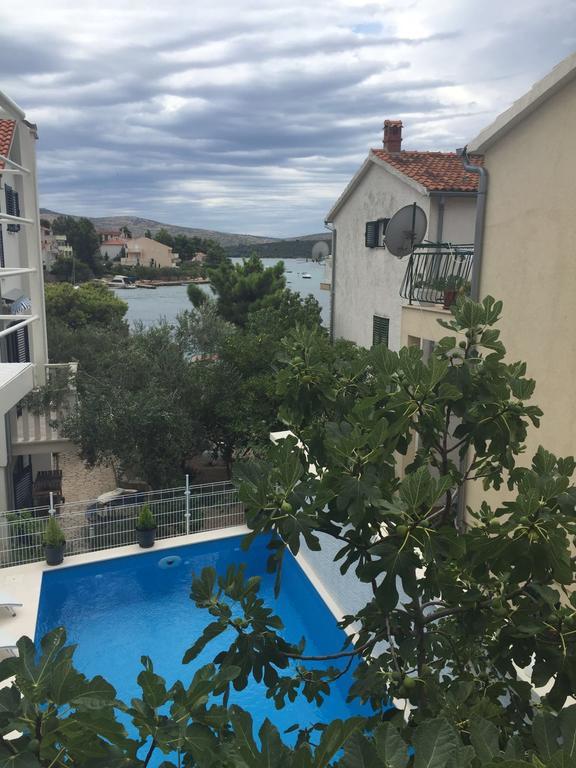 Villa Hedonica Žaborić Exterior foto